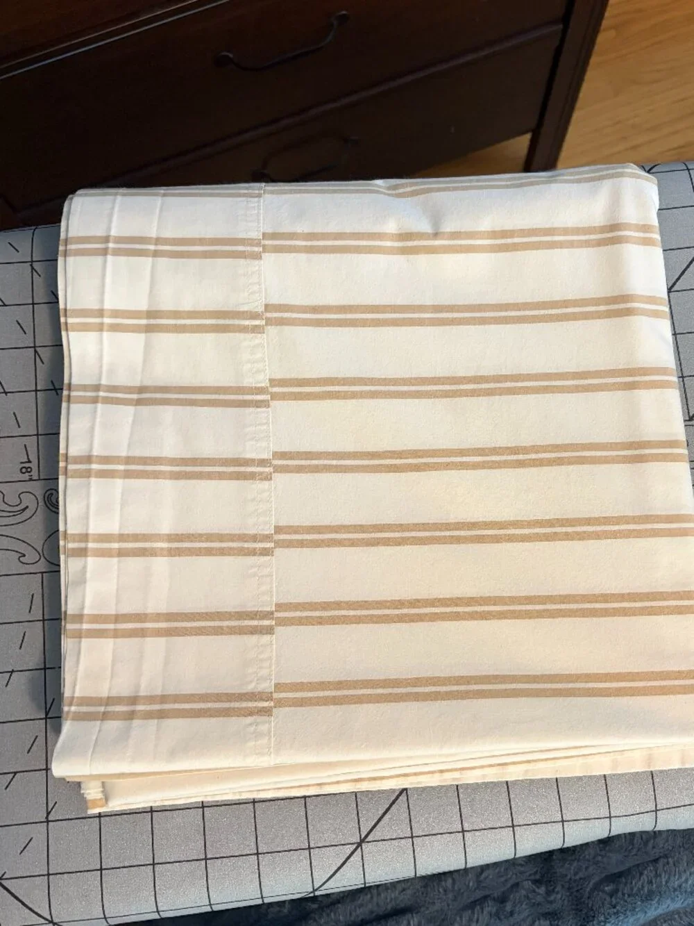 The Company Store - 1 Flat Sheet and 1 Fitted Sheet - King Size